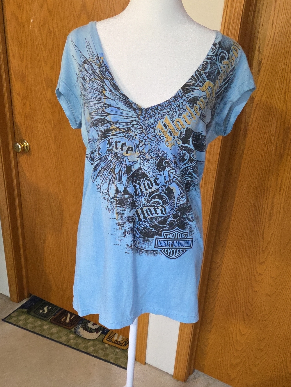 #11 Harley-Davidson Light Blue V-Neck Eagle Graphic Tee